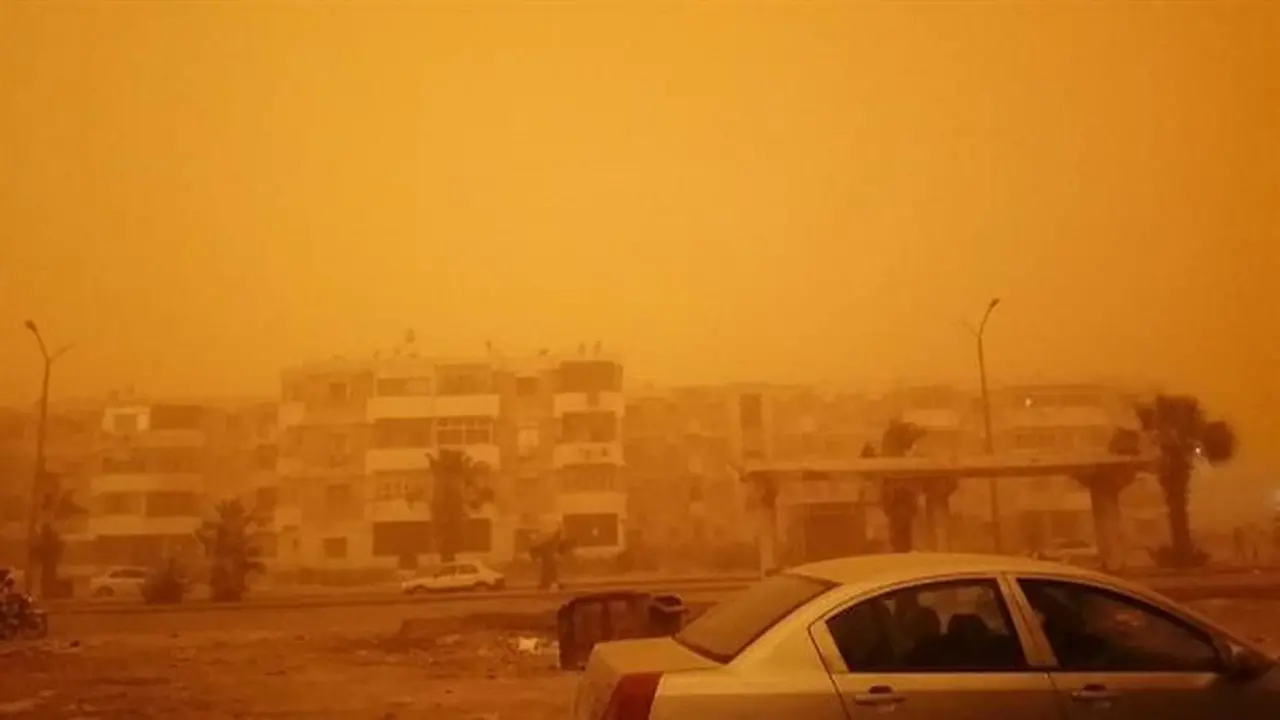 تفاصيل جديدة.. الأرصاد تفسر أسباب العاصفة الترابية وموعد انتهائها